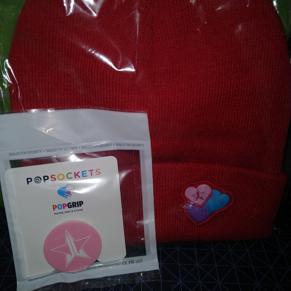 Jeffree Star mirror, beanie and popsocket